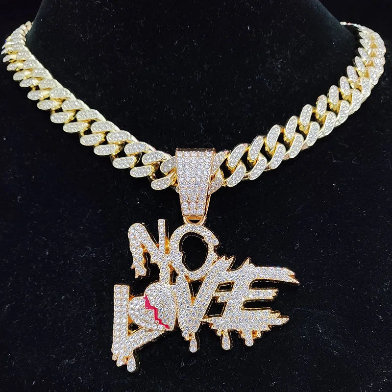 Iced Out ''NO LOVE'' pendant with chain